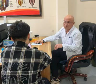 东营市|男科医师高朋磊：守护男性健康，专业男科诊疗