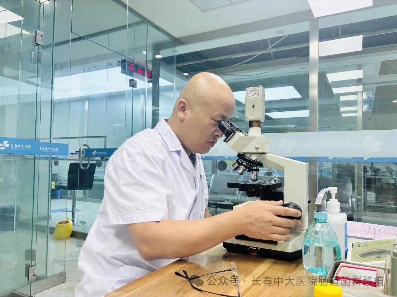 东营市|高朋磊医师：左手男科临床，右手肠道菌群移植深入研究